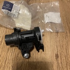 Original Mercedes Heckklappe Schloss Mercedes W212 W204 A204 C204 A2047500061