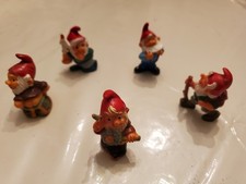 5 figurek jajka niespodzianki