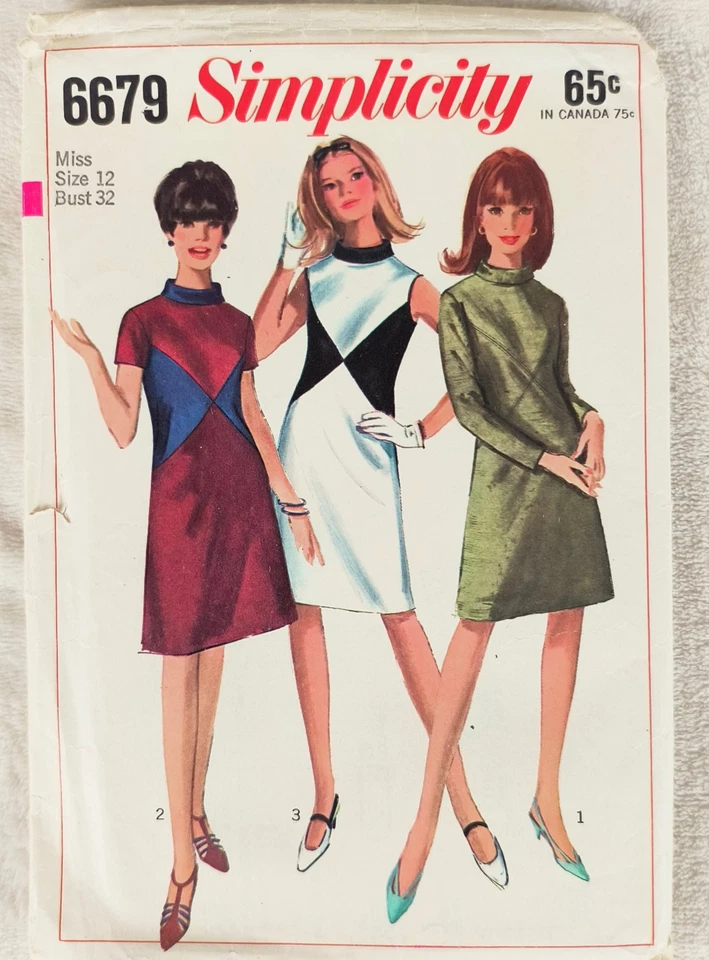 Vintage 1960s Sewing Pattern Lot Simplicity McCall's Housecoat Dress Pants Top - Image 4 of 4