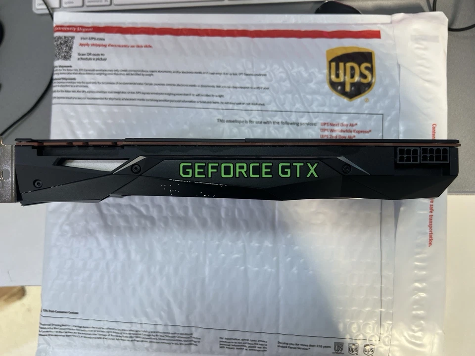 NVIDIA GeForce GTX Titan Xp 12GB GDDR5X Graphics card - Image 4 of 4