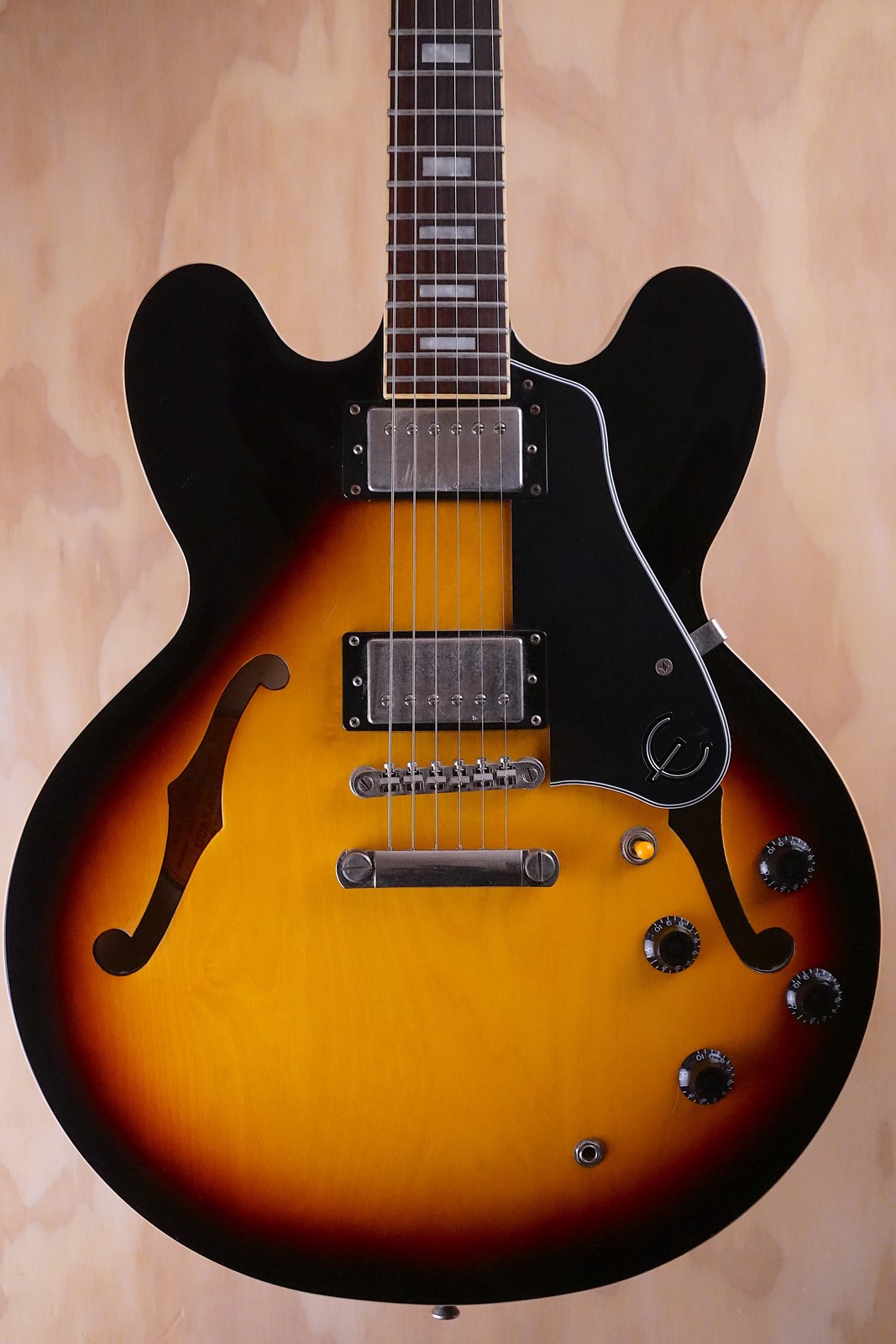 Epiphone ES??335 Pro Semi-Hollow Electric Guitar in Vintage Sunburst | Hard Case