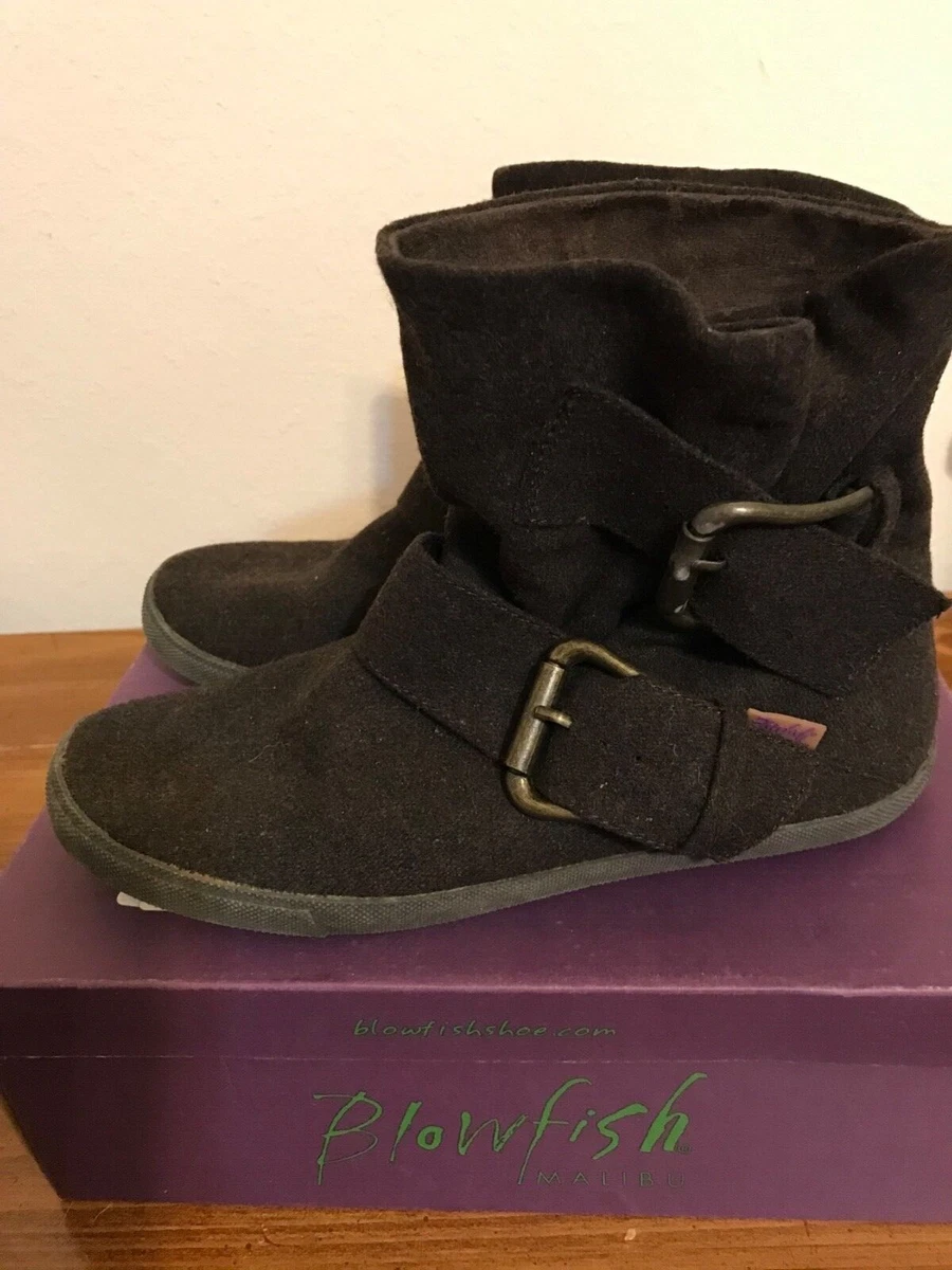 Blowfish top flannel boots