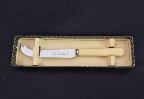 Vintage Boxed Faux Bone Handle Cheese Knife Sheffield Eagle & Globe Steel Co Ltd - Picture 1 of 7
