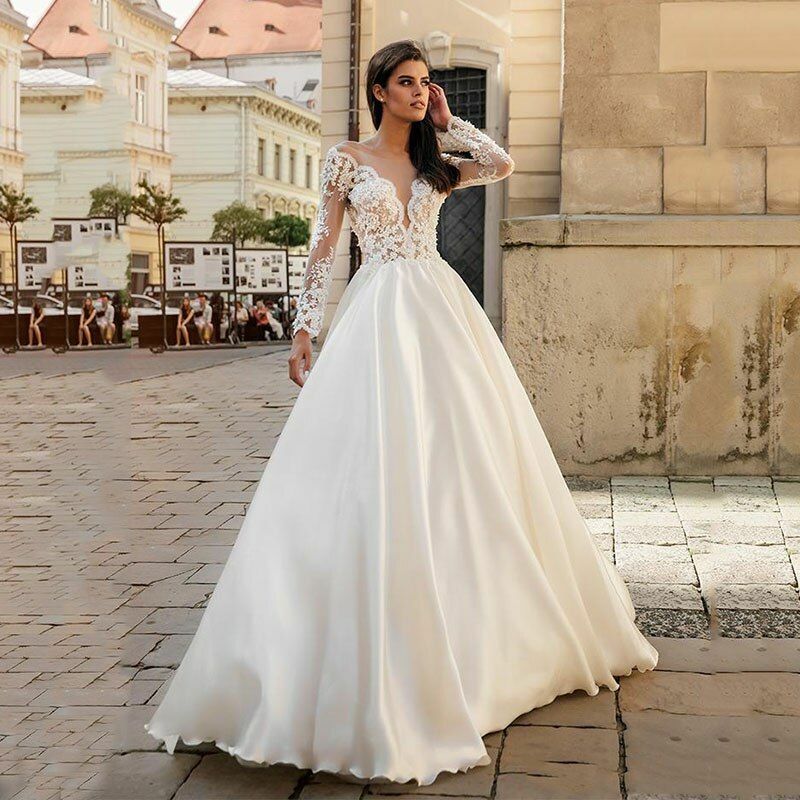 Sexy Backless Wedding Dress Long Puff 