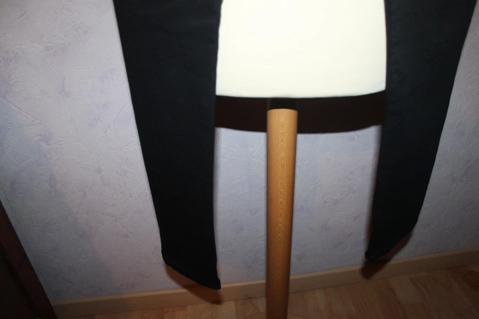 PANTALON JEGGING FIT FEMME °°° TOMMY HILFIGER °°° TAILLE W31 . PARFAIT ETAT - Photo 3/4