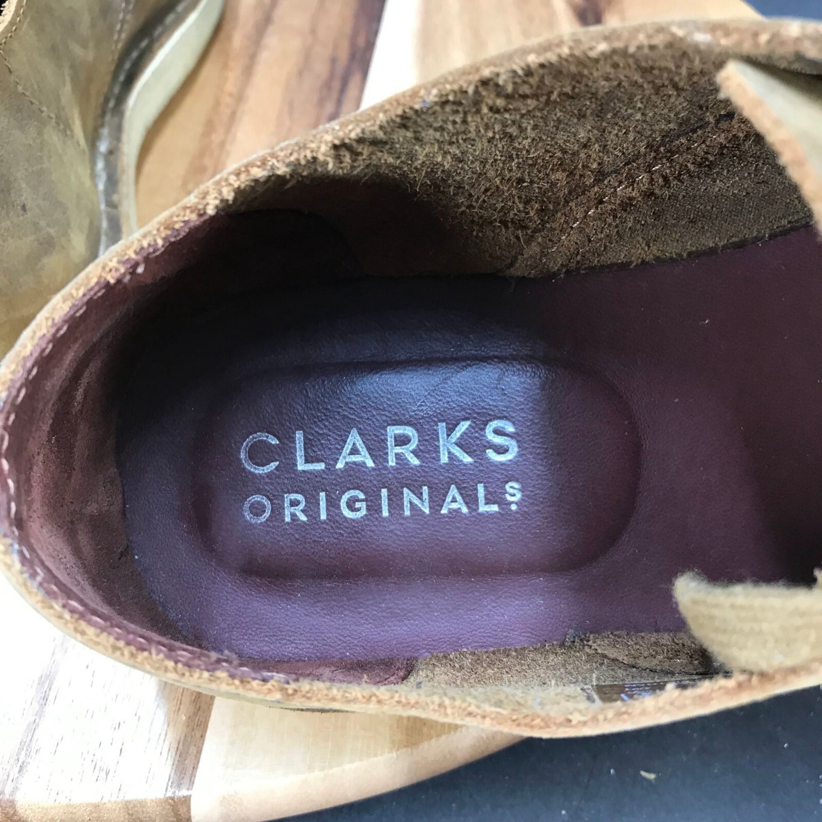 clarks desert crosby