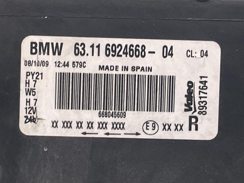 2010 BMW 128I OEM Right Passengers Headlight Lamp Assembly Halogen 08-11 - Picture 9 of 11