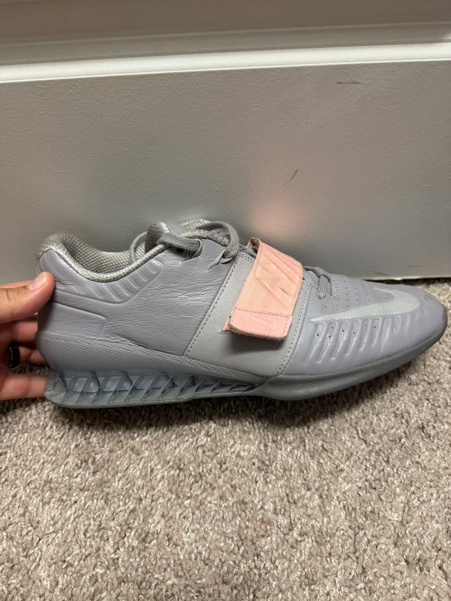 Nike Romaleos 3 XD Atmosphere Grey Pink Tint for Sale