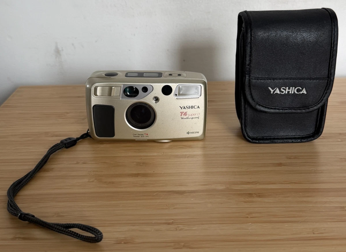 Vintage Yashica T4 Super D 35mm Film Point Camera POWERS ON