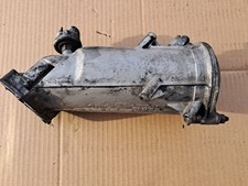 Mercedes-Benz E W124 1993 Diesel Halterung Ölfilter Ölkühler 6031840702 Mercedes-Benz E W124 1993 Diesel Halterung Ölfilter Ölkühler 6031840702