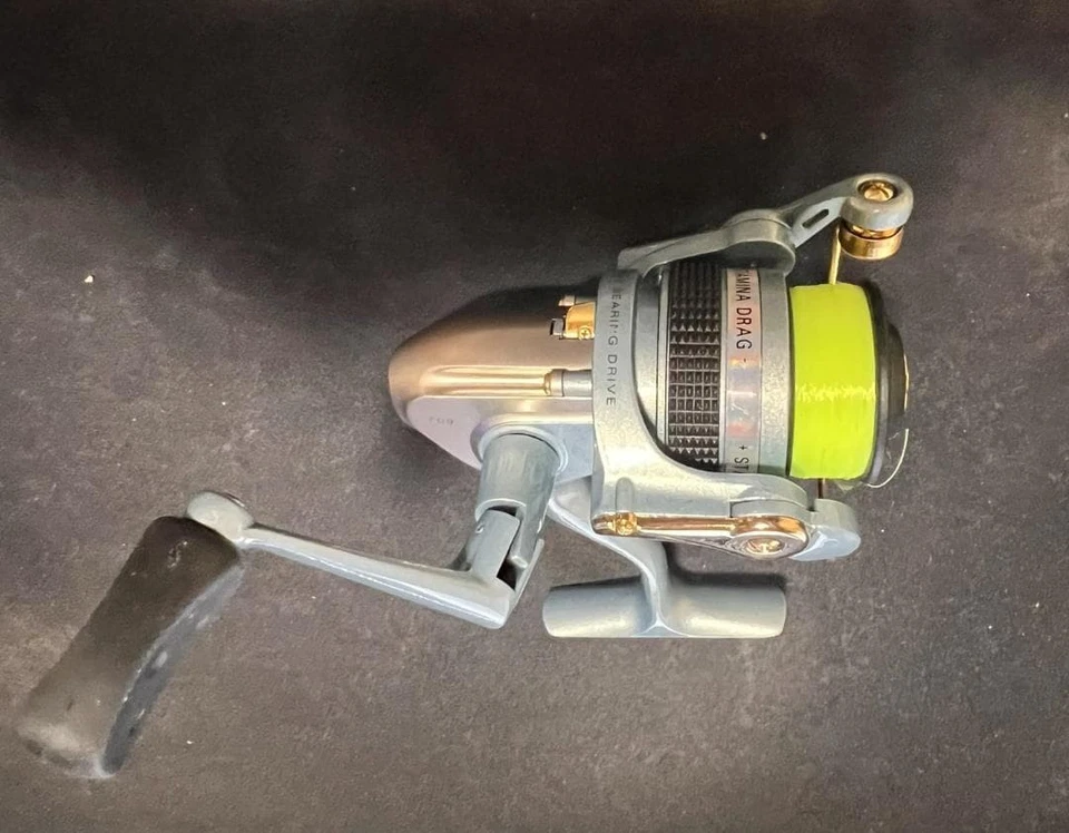 Abu Garcia Cardinal 602 Spinning Reel Center Drag 5.1:1 Used - Image 4 of 4