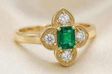 0.30ct Colombian Emerald & VS1 Diamond 18k Yellow Gold Ring Size O 1/2 - US 7.25