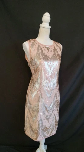 Abito tubino Vince Camuto San Valentino rosa blush all over paillettes bordo sfilacciato 12