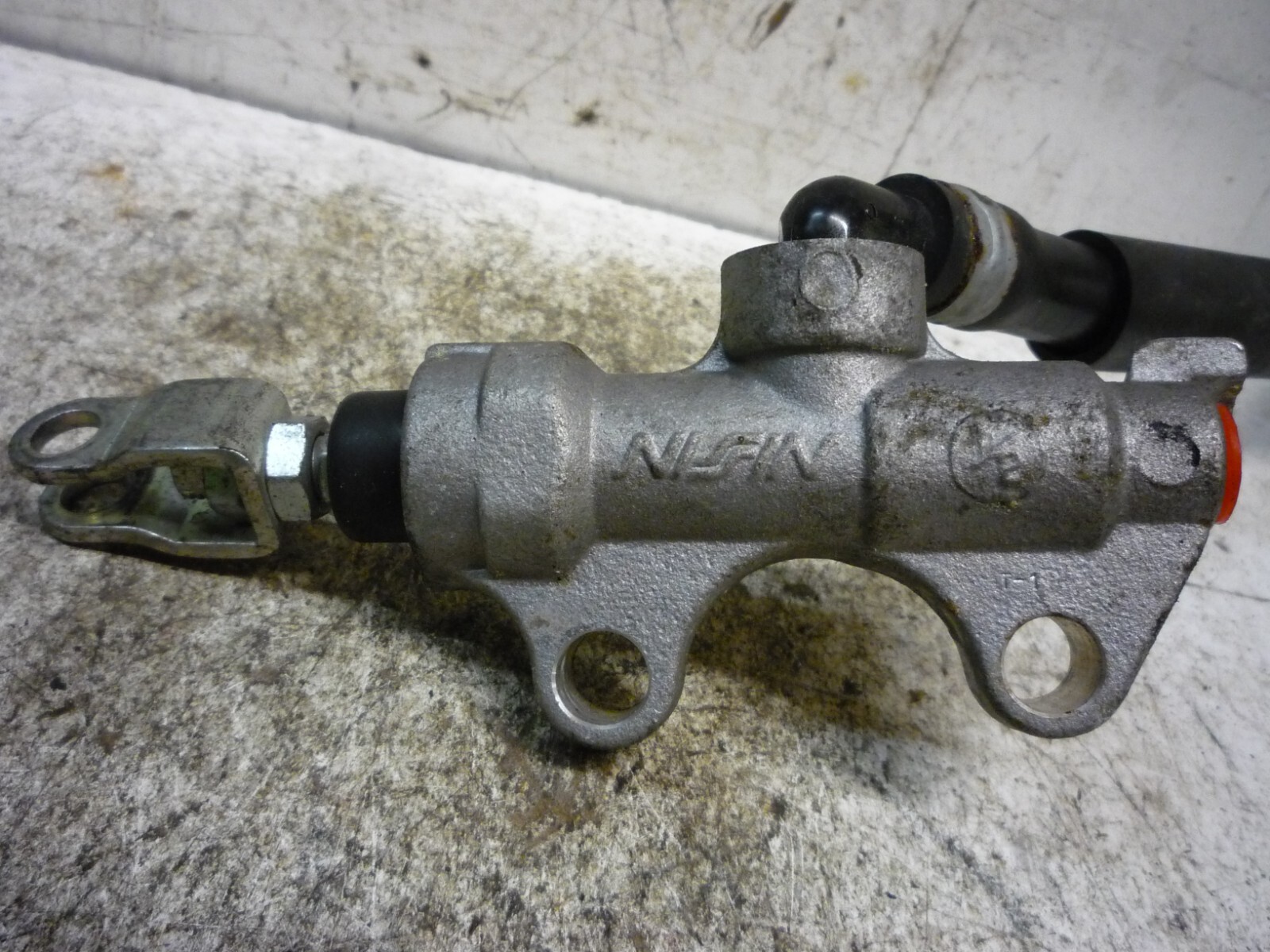 KAWASAKI 05 08 2007 07 ZZR600 ZX600J REAR MASTER CYLINDER OEM 43015