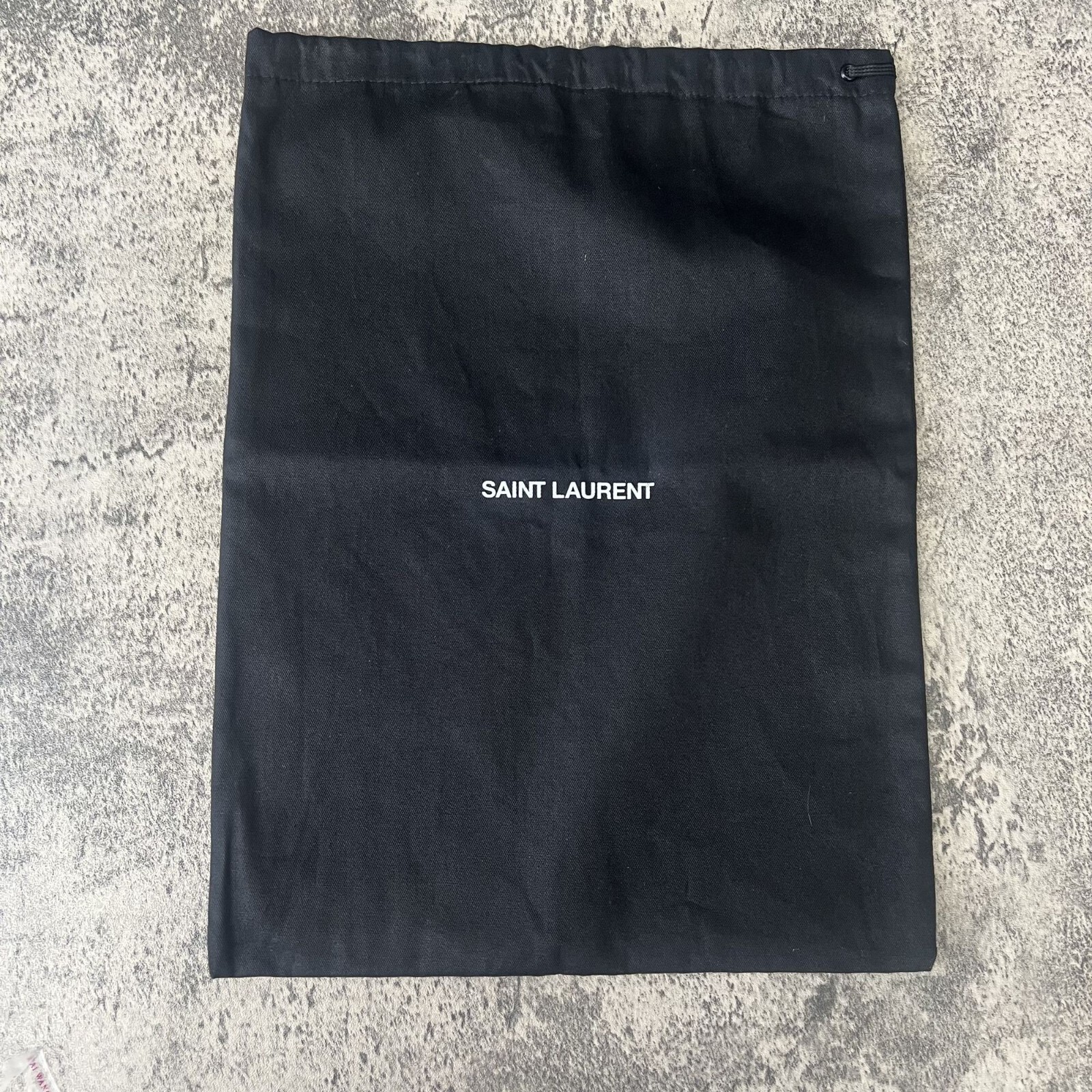 Sacchetto antipolvere Saint Laurent nero con coulisse