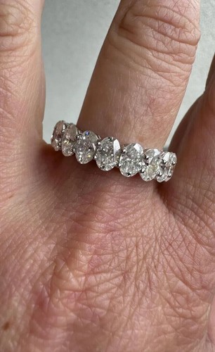 14Kt Gold 6.85Ct Lab Grown/CVD Diamond Oval New Year Gift Eternity Band Ring - Picture 9 of 16