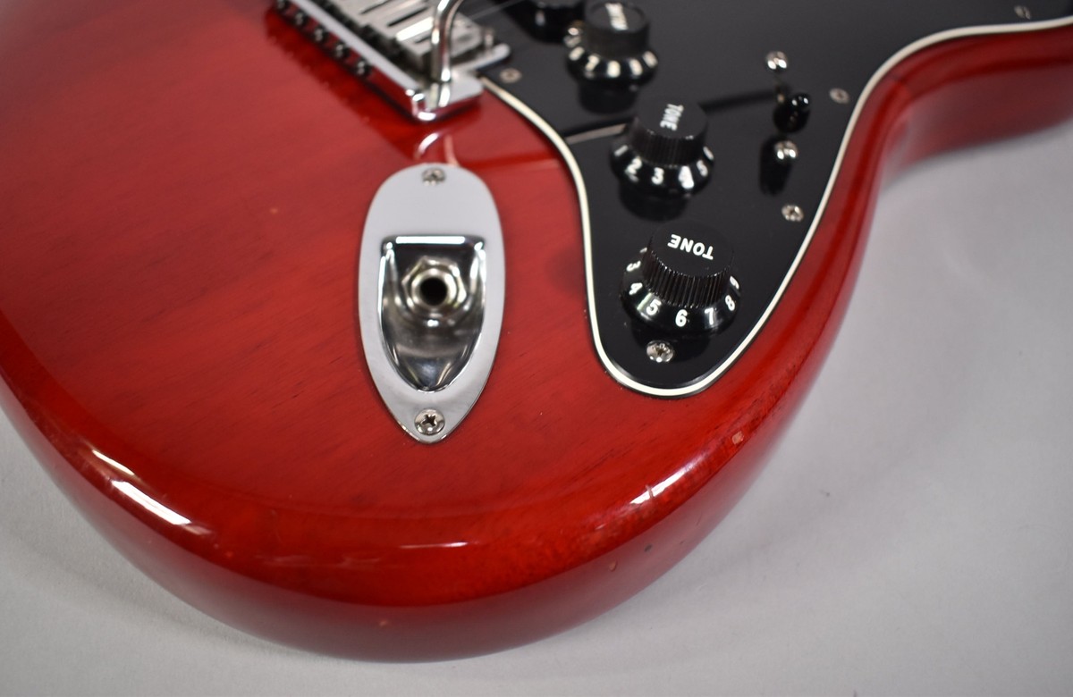 2004 Fender FSR American Deluxe Mahogany Stratocaster Crimson Red