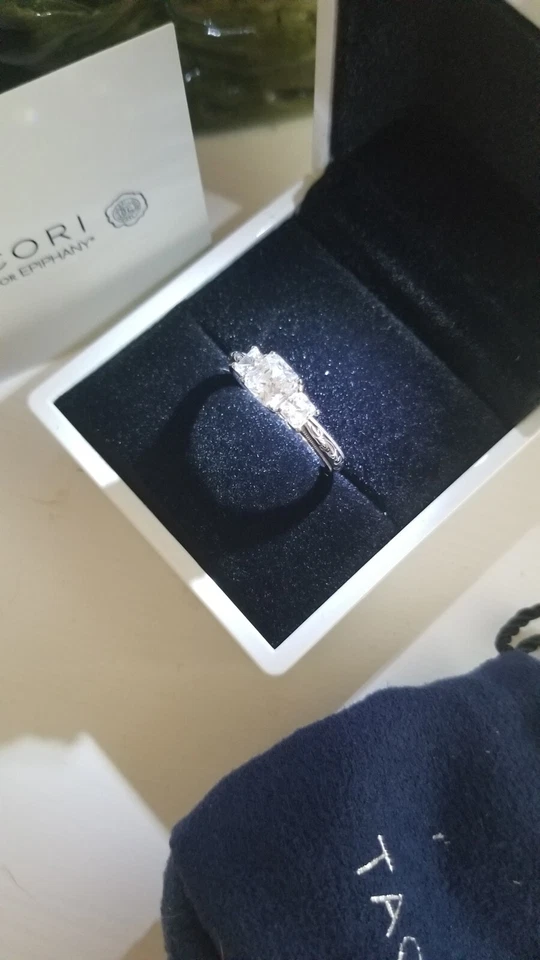 Nuevo Anillo Tacori Epifanía Diamonique 3 Piedras Corte Princesa con Revestimiento de Platino 925 Foto 3 de 4