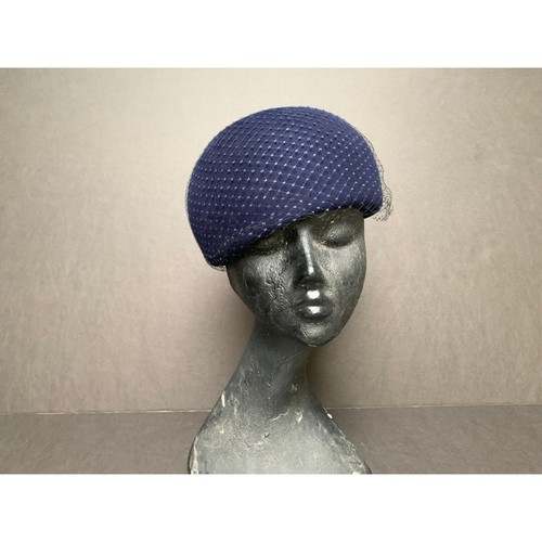 Vintage 50er Jahre dunkelblau Wollfilz Cloche Hut mit Marine Mesh Schleier Strass Ring