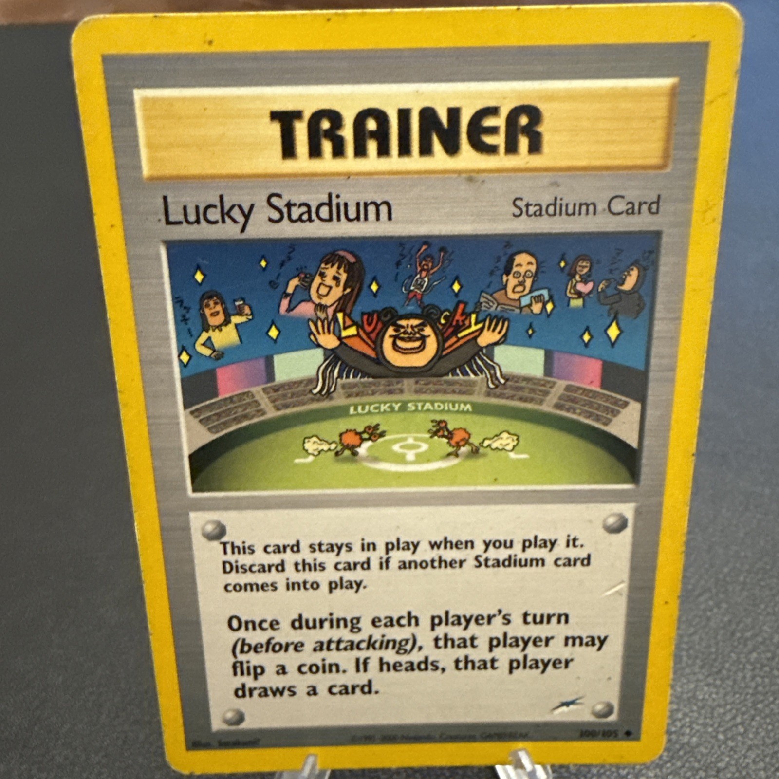Lucky Stadium 100/105 Neo Destiny Pokemon S464