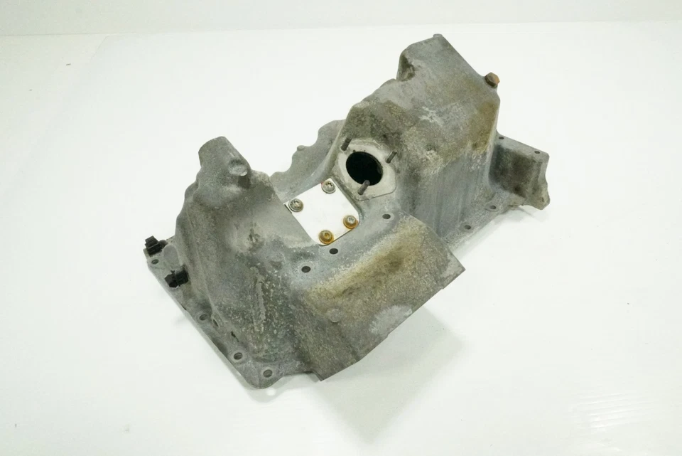 2011 - 2017 BMW X3 F25 2.0 L ENGINE OIL PAN OEM - Image 3 of 4