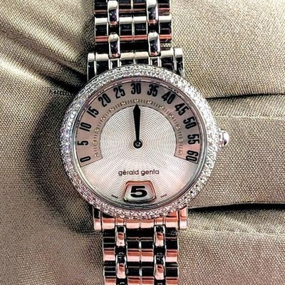 Gerald Genta Retro Classic Jump Hour Womens Watch G.3624