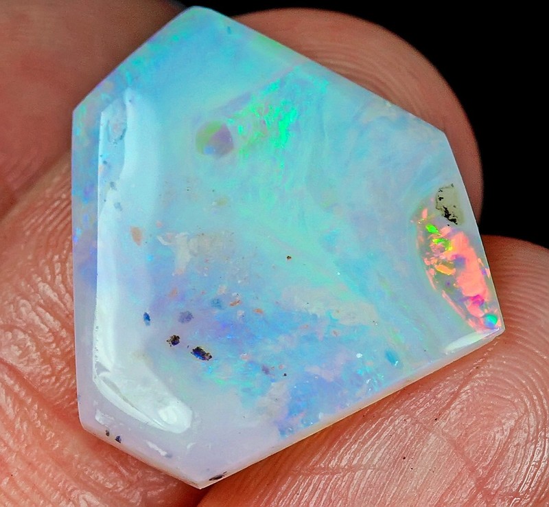 5Ct Natural Australian Opal Facet Cut YONQ100