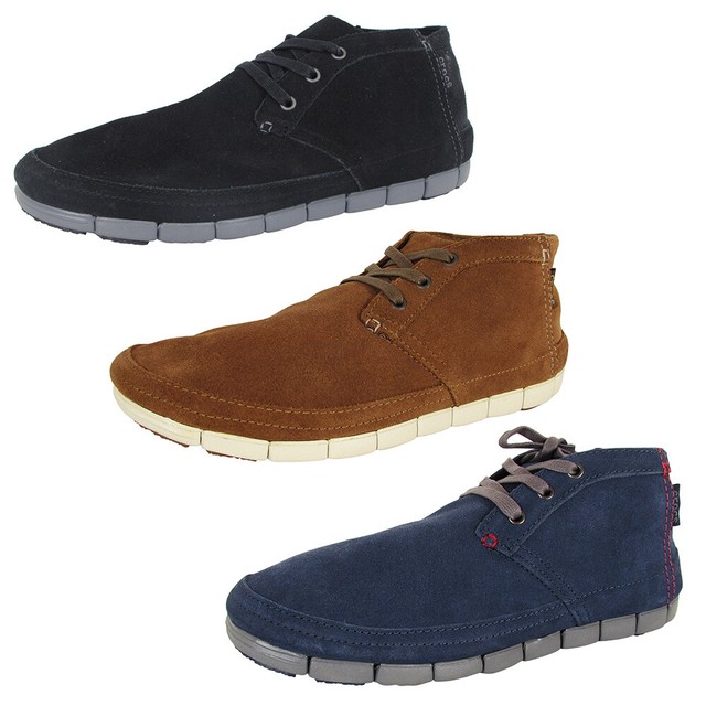 clarks desert boots stretch