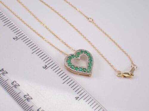 Yellow Gold Emerald Heart Necklace Charm Pendant and Chain - Picture 4 of 5