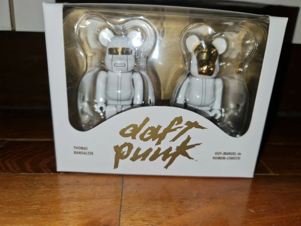 daftpunk bearbrick 100％　未開封