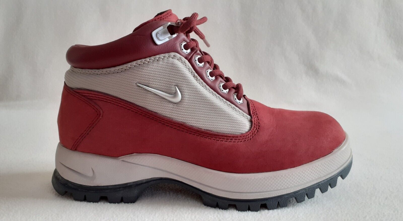 Nike red leather hiking boots 6.5 - image 16