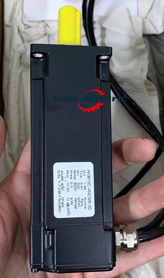In Box 1PCS Brand New AKM13C-ANCNR-00 Motor AKM13C-ANCNR-00 Fastshipping - Image 3 of 4