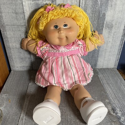 Cabbage Patch Doll Blond Hair Blue Eyes Pink Outfit 1978/2004