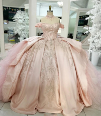 Princess Pink Satin Quinceanera Dresses Off the Shoulder Sweet 15 16 Ball Gowns