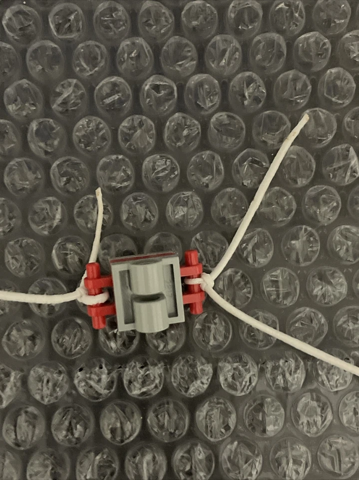 Authentic LEGO 4852 Cable Car String Elastic Cord 4 Spiderman The Final Showdown - Image 4 of 4