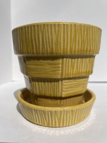 Vintage McCoy Bright Yellow Basketweave 5” Flower Pot Attached Saucer BEAUTIFUL - Photo 1/5