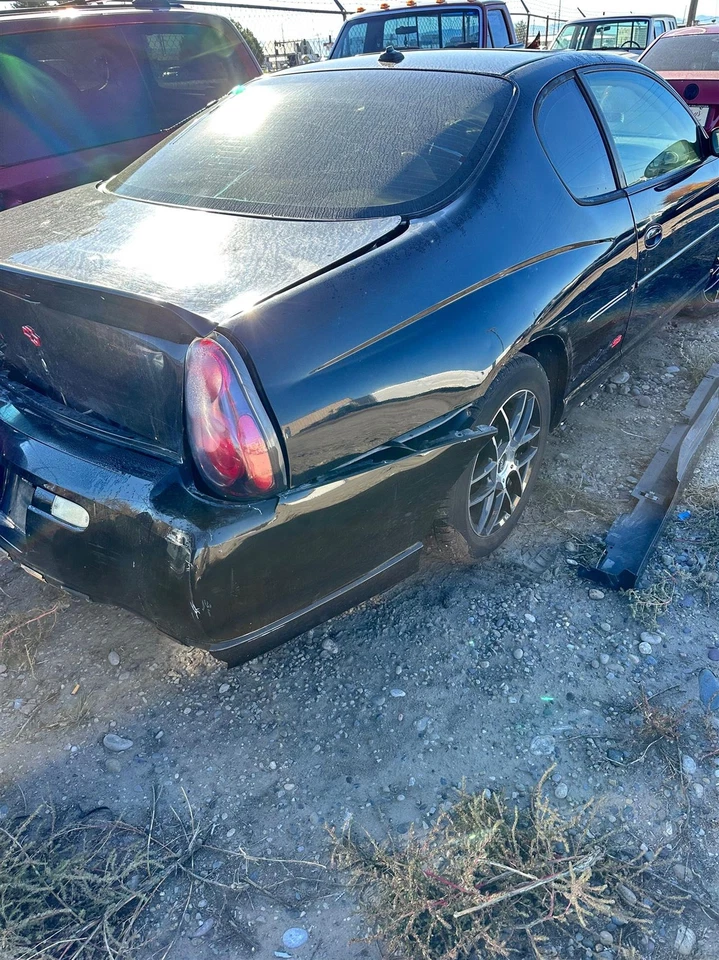 Bomba de dirección asistida usada se adapta a: Chevrolet Monte Carlo 2003 3,8 grado A Foto 2 de 4