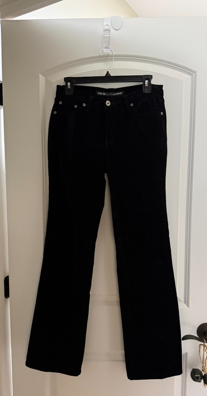 David Kahn Velvet Black Women's Jeans Regular Size 6 Button Zip 5-Pocket Design