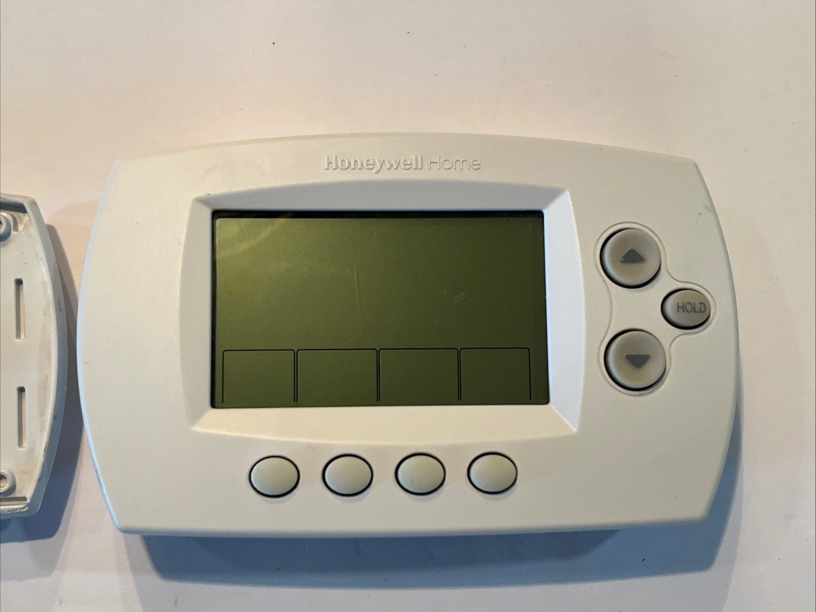 Honeywell Home Smart Thermostat RTH6580WF Wi-Fi 7 Day Programmable