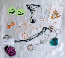 Jewelry Lot 9 Pieces Halloween Beach Turtle Easter Glow In Dark