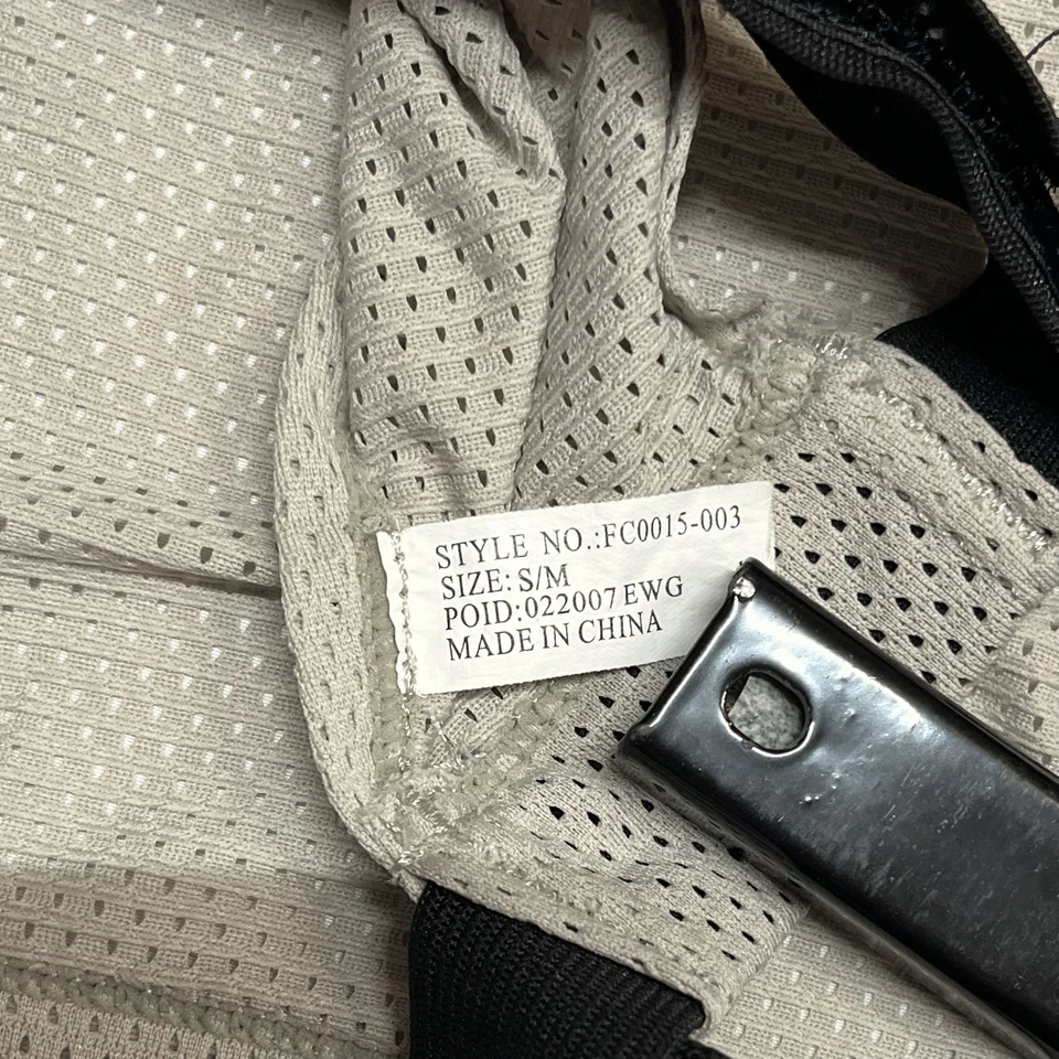 Nike Running Vest Reflective Bib Size Small / Medium - Image 3 of 4