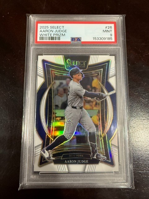 2025 Select Aaron Judge /99 White Prizm #26 - PSA 9 MINT