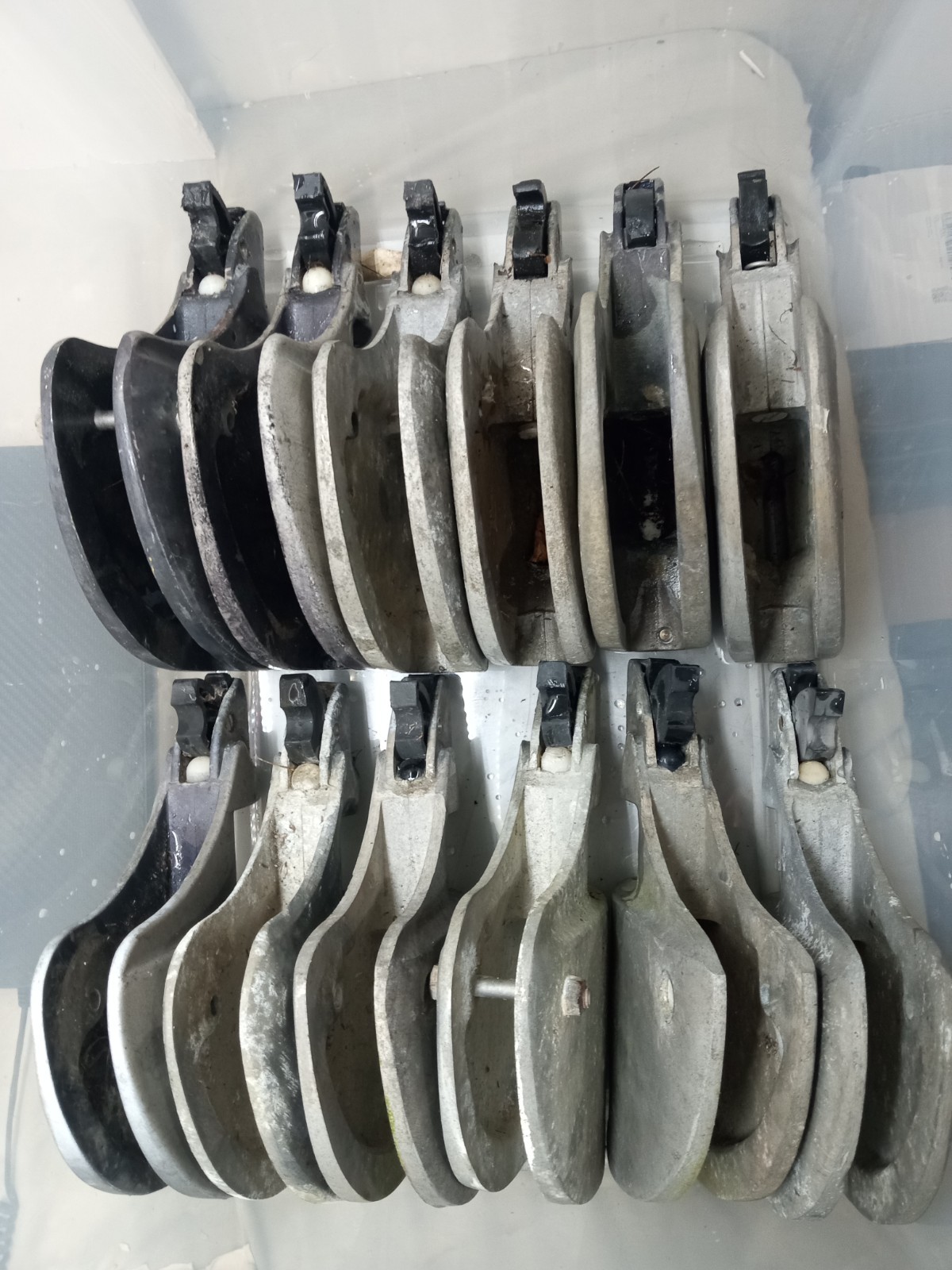 Hobie 14 / Hobie 16 Standard Lower Rudder Casting (used) With Rudder Cams