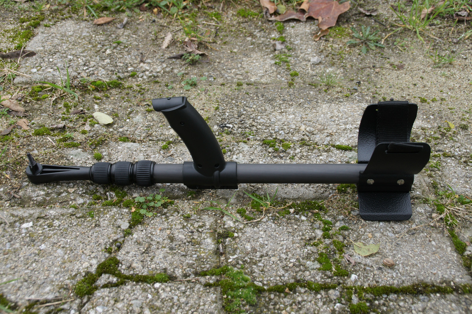 New Universal Golden Mask Telescopic Handle - Picture 3 of 8