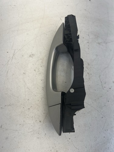 2012-2018 Volkswagen Passat Rear Left Door Exterior Handle OEM. - Picture 6 of 8