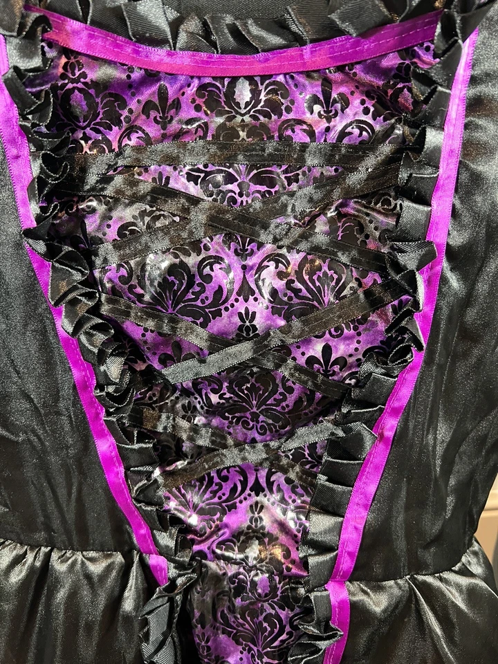 Disfraz Halloween Vampiro Púrpura y Negro Niñas Talla 12-14, Juego de 2 Piezas Envío Rápido Foto 4 de 4