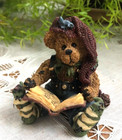 Boyds Resin Bearstone Figurine - Edmund The Elf .Christmas Carol
