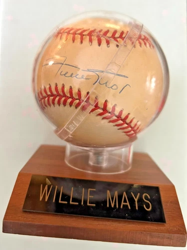 Willie Mays Signed Autographed National League NL Baseball Ball JSA LOA