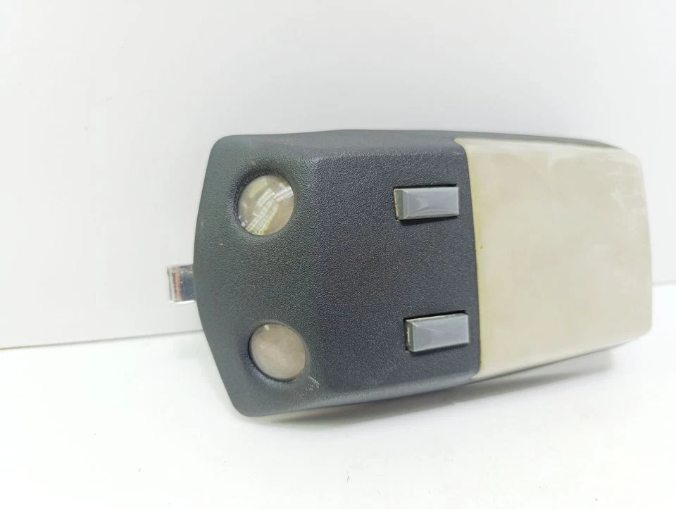 Pontiac Trans Sport 2005 Rear Other Light Interior UST130759 - Image 3 of 4