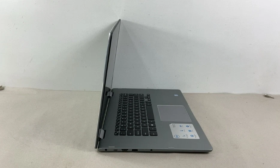 DELL INSPIRON 15-7579 | INTEL CORE I5-7200U 2.50GHZ | 500GB | 8GB | SIN SISTEMA OPERATIVO Foto 3 de 4